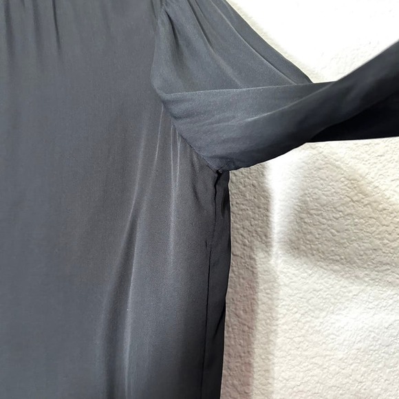 Go Silk Sheer Sleeve Galaxy Print Smocked Mock Neck Top Size XS 100% Silk - Picture 7 of 12